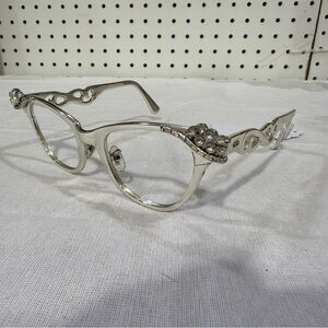 Vintage 1960s Glo-Spec Cat Eye Eyeglasses 20/44.